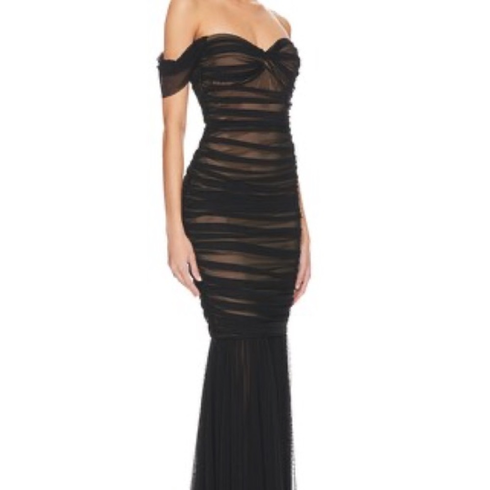 Norma Kamali Walter Fishtail Gown in Black Mesh Long Large 40 $475 - Picture 2 of 5